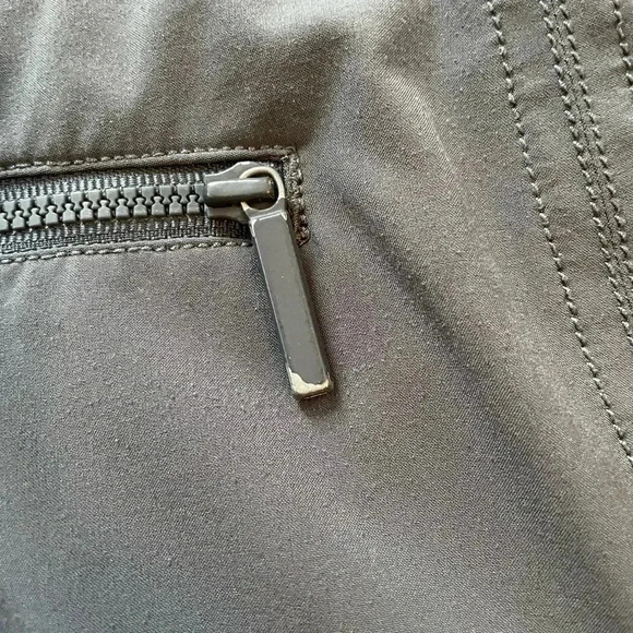 Title 9 Women’s Skort Size 4 - Picture 7 of 10